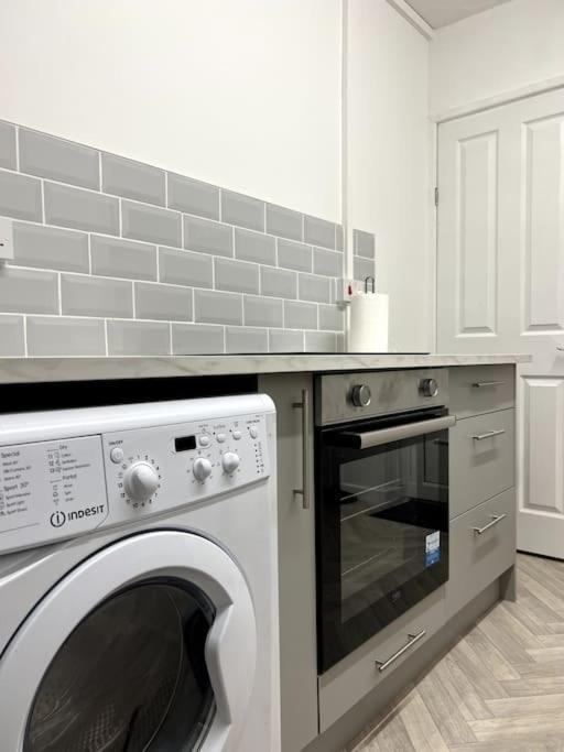 Apartment, Sleeps 4 *
